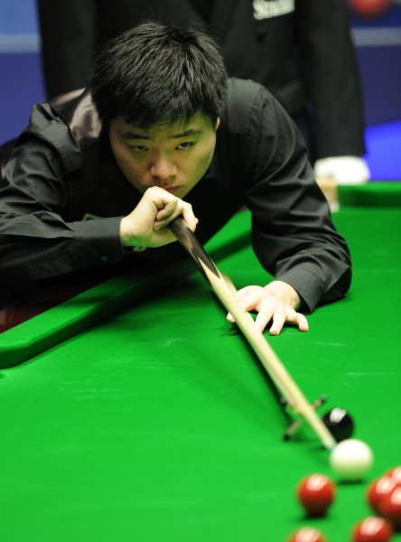 已自然嵌入 已自然嵌入